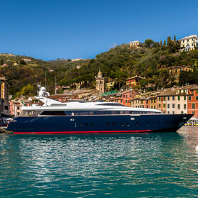 ANGRA TOO 38M COSTRUZIONI NAVALI TIGULLIO CASTAGNOLA YACHTS