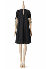 abito-in-popeline-e-raso-con-pieghe-sul-davanti