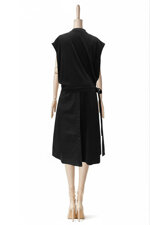 abito-in-punto-milano-in-viscosa-e-parte-in-popeline-a-pieghe