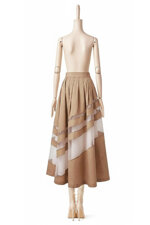 gonna-a-pieghe-in-popeline-con-righe-trasversali-in-organza