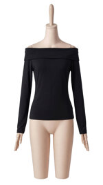 tshirt-con-scollo-a-barca