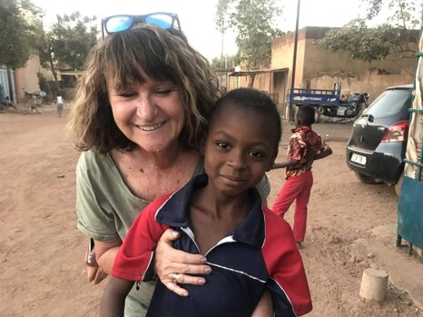 ad9a56a4-b5be-4a0b-88f0-4f8598423b39 ad9a56a4-b5be-4a0b-88f0-4f8598423b39