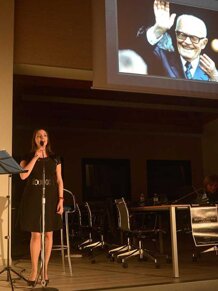 7f739114-05c1-4c49-8c51-4efae34f3d55