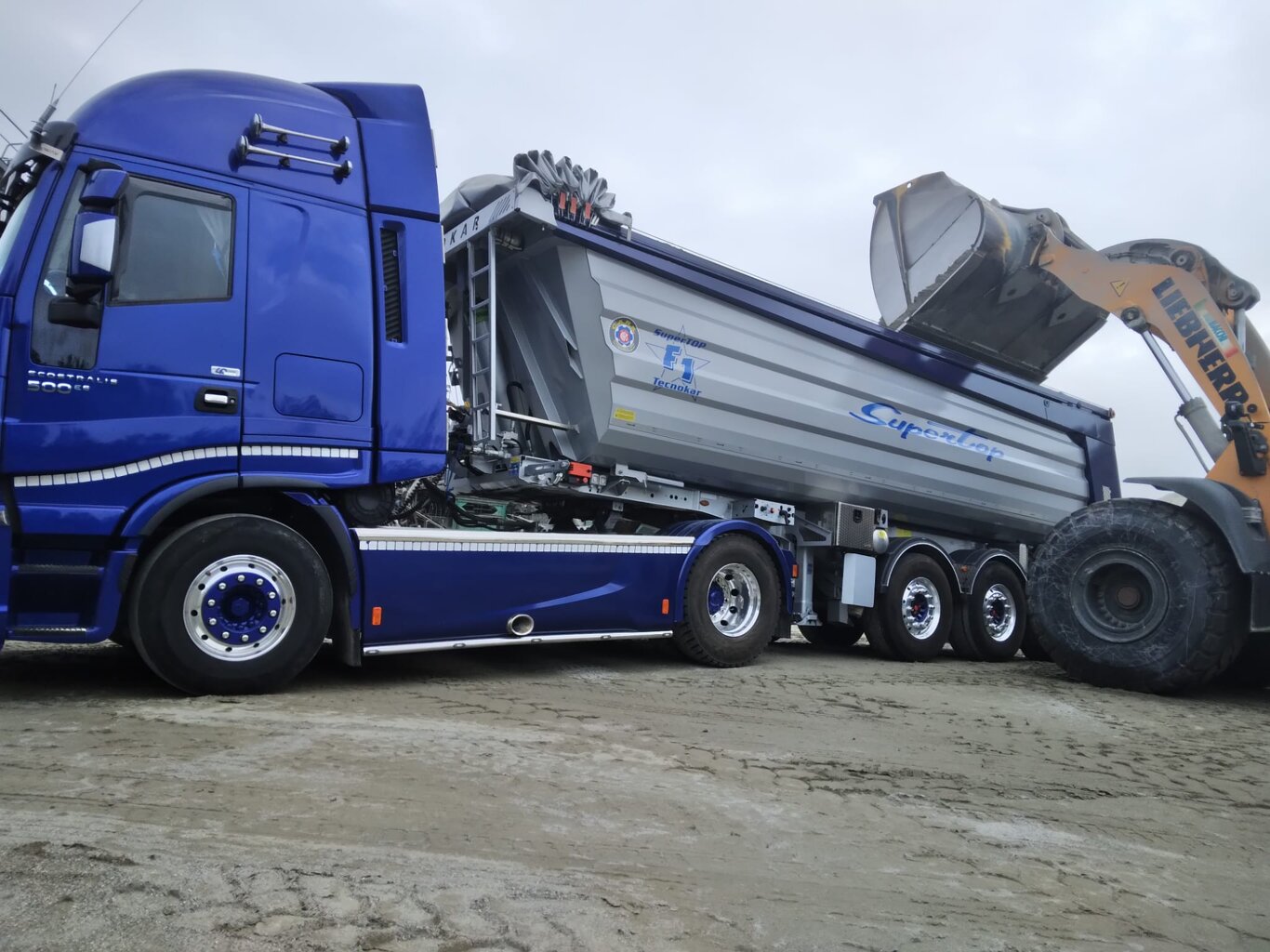 whatsapp image 2025-04-28 at 15.43.40 (3).jpeg