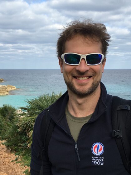 a6143219-67f6-49c9-8aed-d82fafa09a60 a6143219-67f6-49c9-8aed-d82fafa09a60