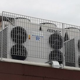 Sala Lavorazione e Magazzino Stoccaggio carni ( Italia) Sala Lavorazione e Magazzino Stoccaggio carni ( Italia)