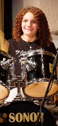 logo finmusica esperimento 2 logo finmusica esperimento 2