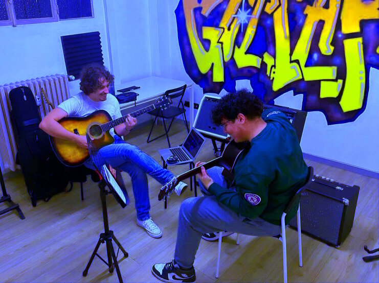 scuola1.jpeg scuola1.jpeg