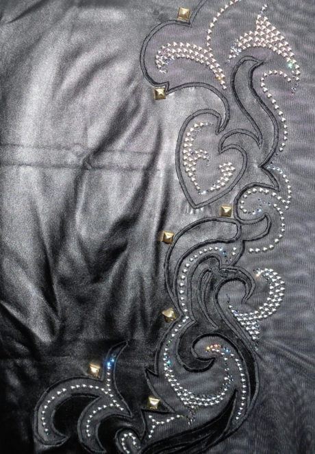 Ricamificio Isa | Ricamo Multi-Teste, Cornely e stampa digitale a Carpi Ricamificio Isa | Ricamo Multi-Teste, Cornely e stampa digitale a Carpi