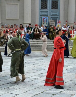 2012 Calendimaggio Lomanno (CO) 6 maggio