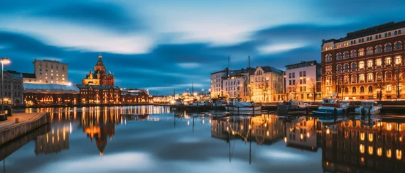 helsinki-night-wide