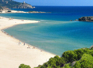 spiaggia-di-chia-nel-sud-della-sardegna.jpeg spiaggia-di-chia-nel-sud-della-sardegna.jpeg