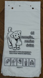 foto sacchetto deiezioni cani.jpeg foto sacchetto deiezioni cani.jpeg