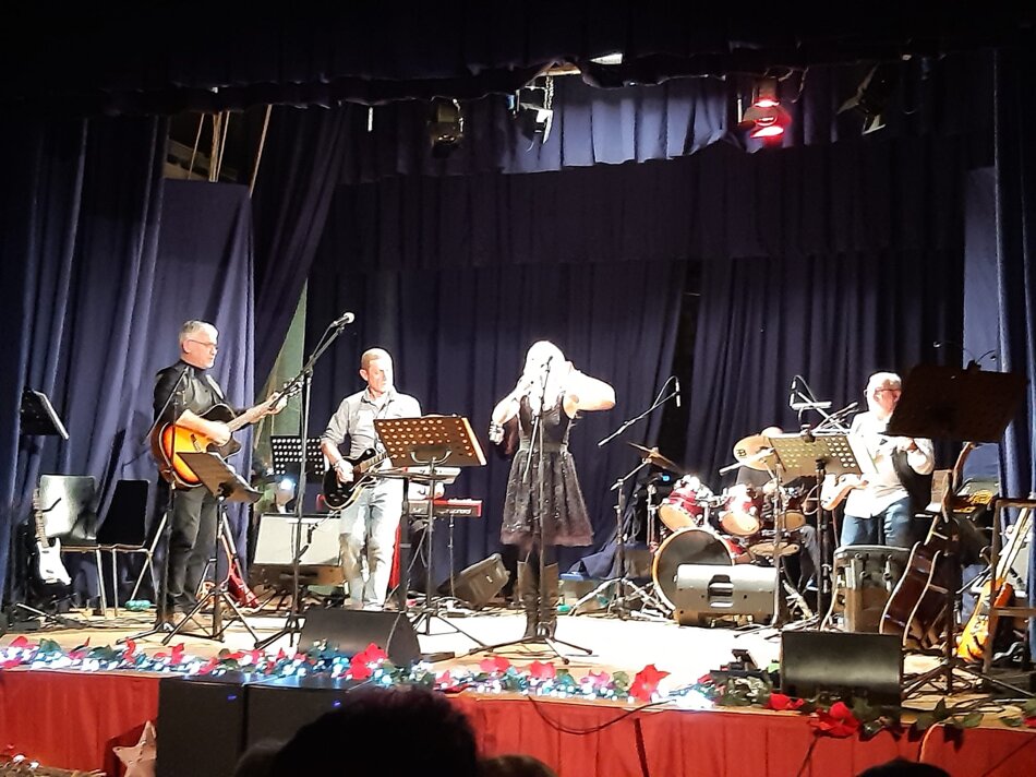 f935a23a-b290-4a7a-87ac-8c11caf3f647 f935a23a-b290-4a7a-87ac-8c11caf3f647