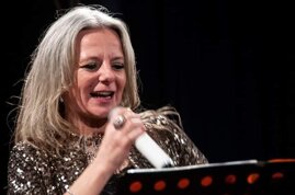 385d3b36-d94a-411c-8134-37b2442e3c3d 385d3b36-d94a-411c-8134-37b2442e3c3d