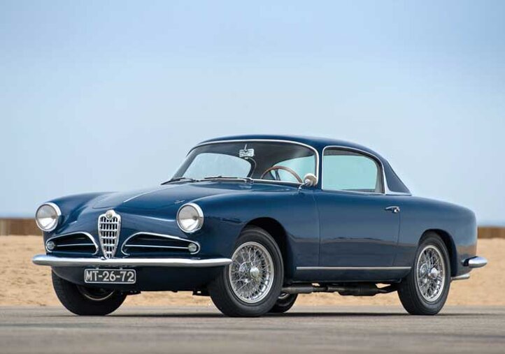 alfa-romeo-1900-super-sprint-coupe-by-touring-1957-02.jpeg