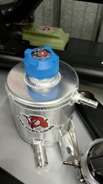 vaschetta-liquido-radiatori-595-abarth