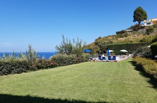 iss975_outdoor_02.jpeg iss975_outdoor_02.jpeg