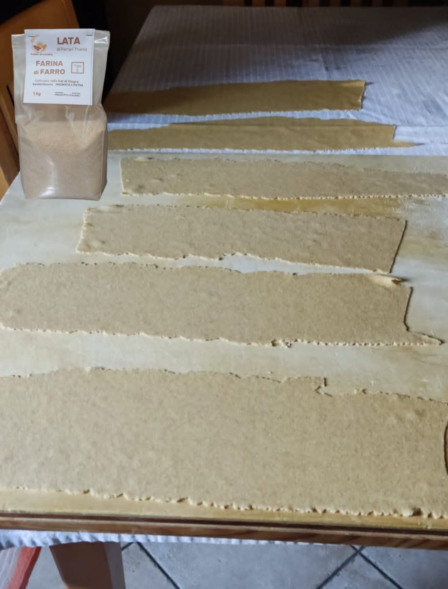 Pasta all'uovo con farina di farro Pasta all'uovo con farina di farro