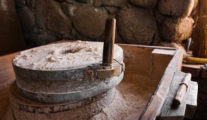 farina di farro macinata a pietra farina di farro macinata a pietra