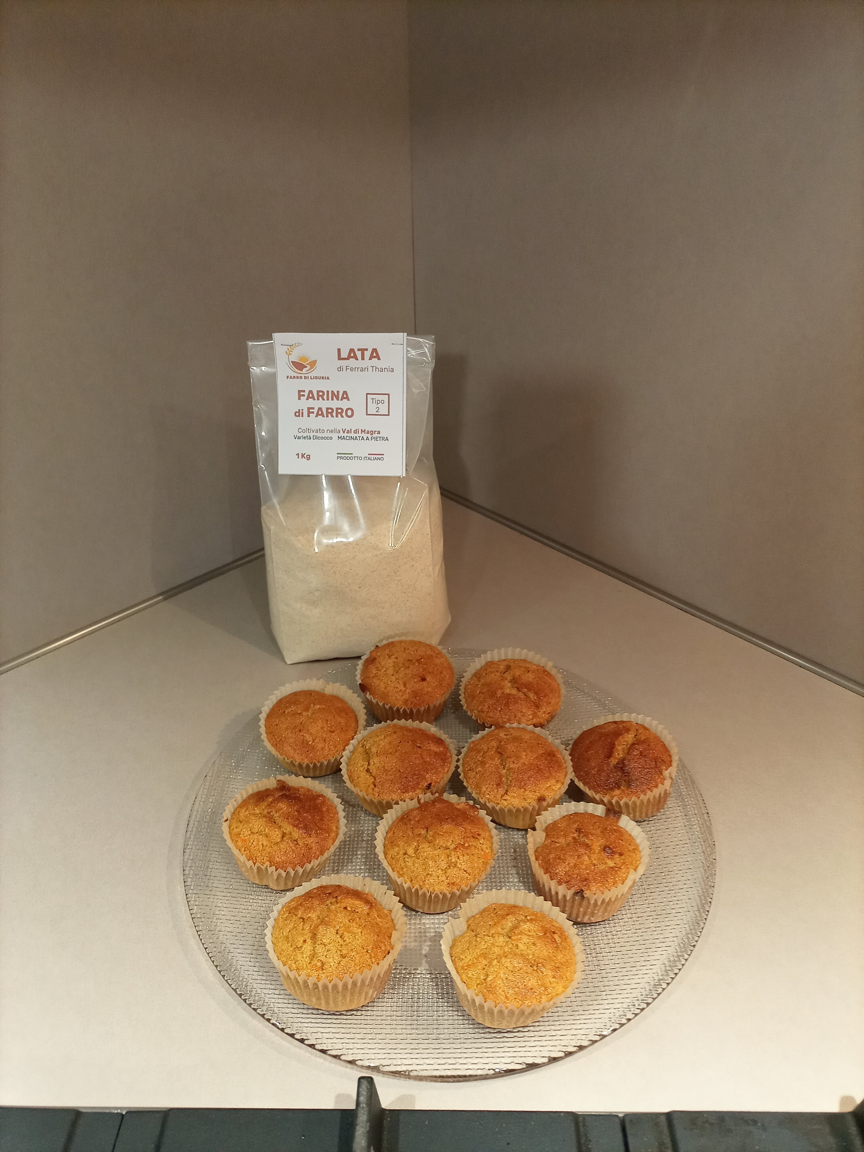 Tortine di carote e farina di farro