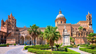 20210401173355-cattedrale-di-palermo-sicilia-gettyimages-691244576-1.jpeg