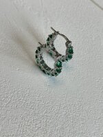 orecchini-a-cerchietti-pietre-verdi