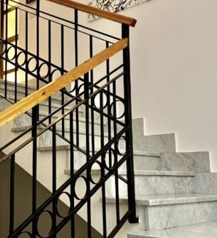 img_1077%202.jpeg img_1077%202.jpeg