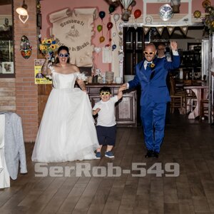 serrob-550.jpeg