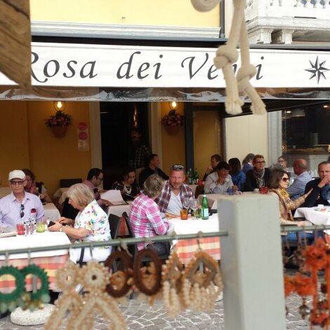 esterno3.jpeg esterno3.jpeg