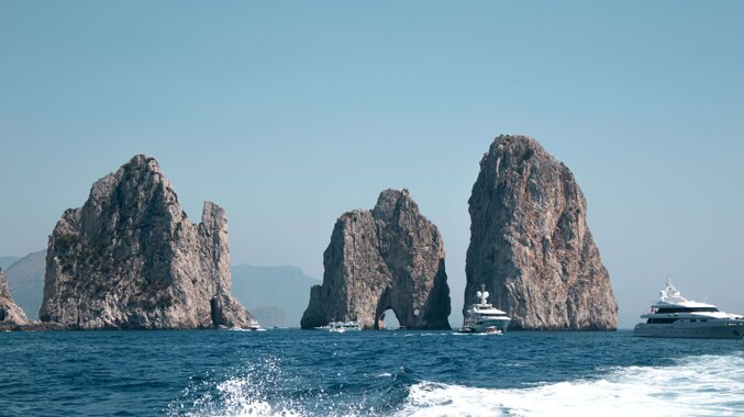 capri.dal mare in yatch.jpeg