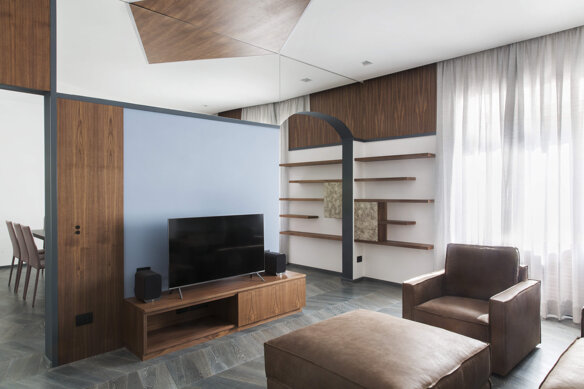 f24c0c6b-cade-4579-bfa4-82ba050efc80