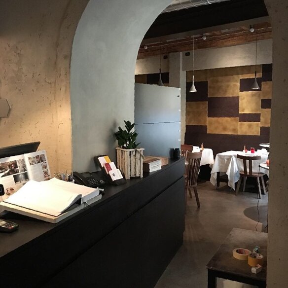 c1a90d3f-8c2e-41b8-bcb7-2822c2b78305