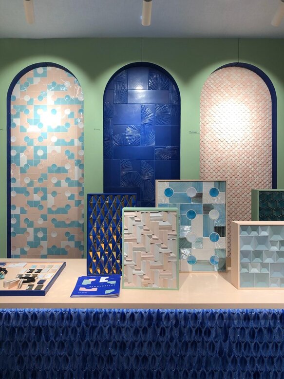 77519582-6051-4ff5-931d-ebe9d78a60d8