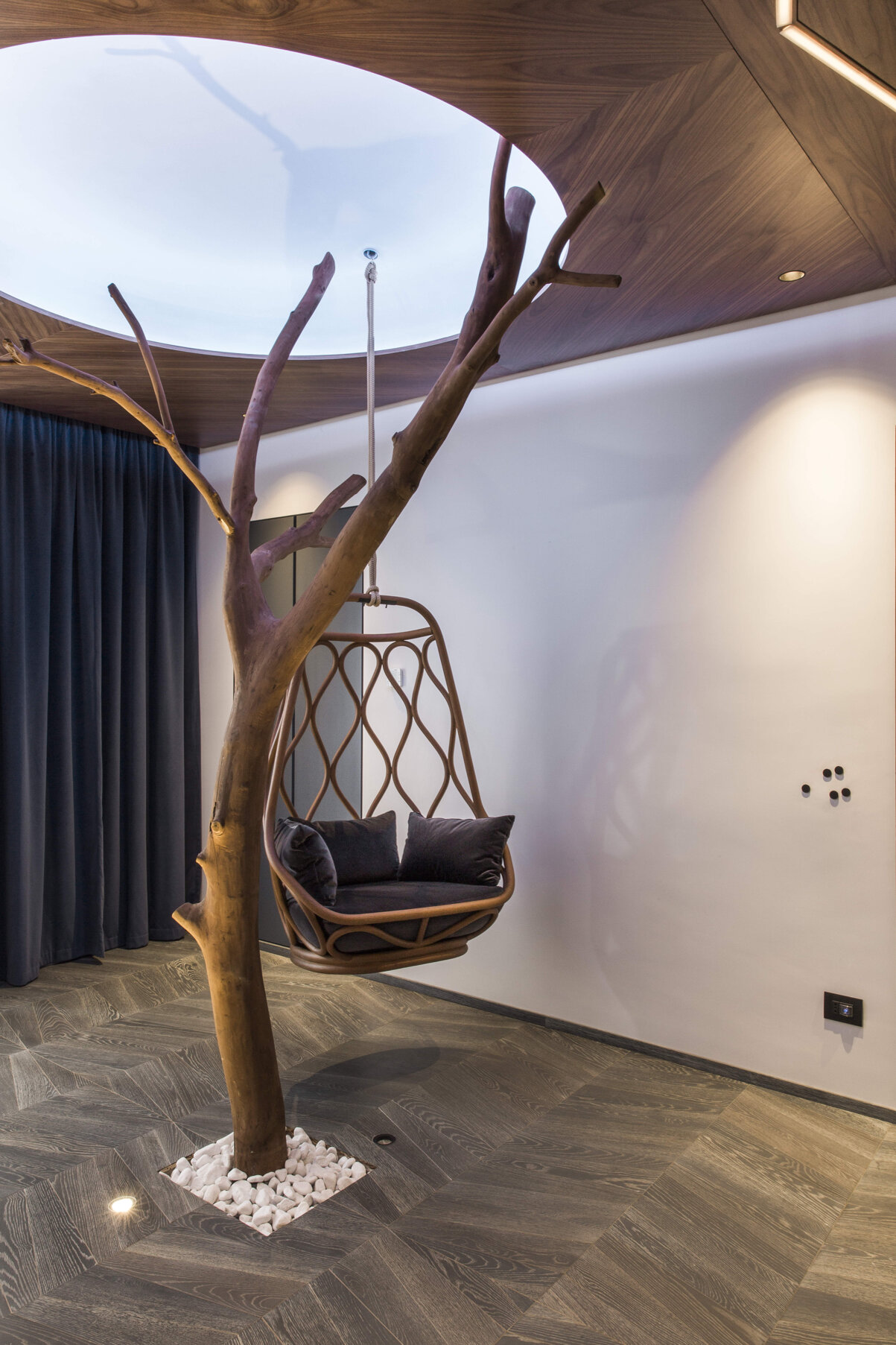 5b22357d-7e49-46e7-83b5-da1d4092fff1