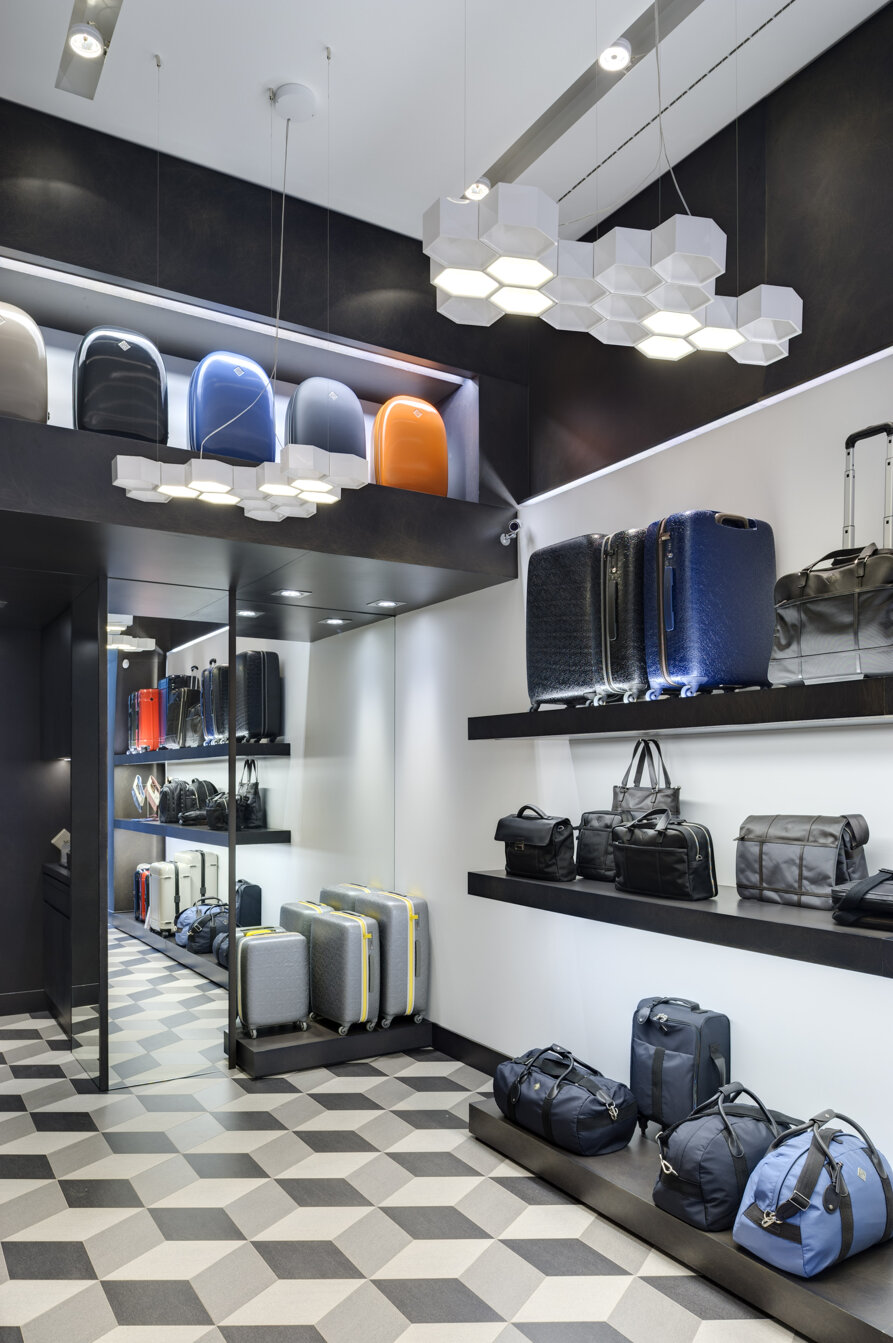 fabbricapelletteriemilanoivansarfatti1