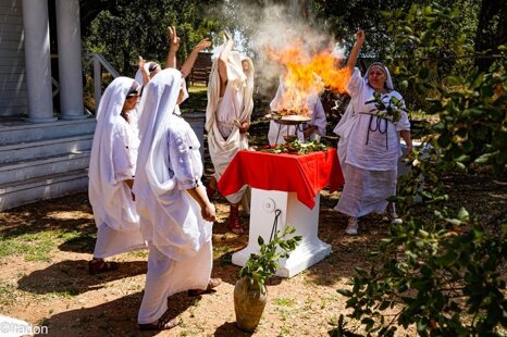 8b48a302-16bd-42af-8c3a-ada99e7acc24