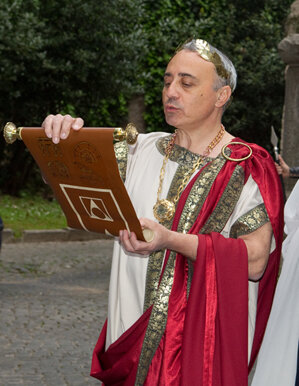 cfb17e24-fc98-4a06-a28c-bc9dbd7d75ed