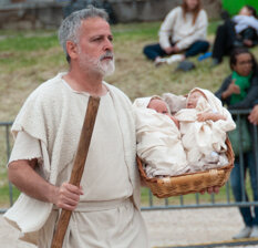 e044c8d2-f2c4-4356-8d72-ba040f161023