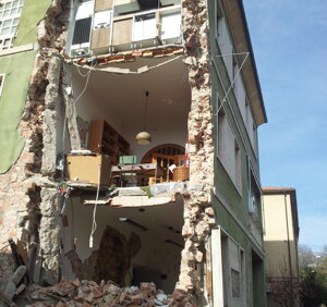 EDIFICIO ABITATIVO IN SAN SEVERINO MARCHE