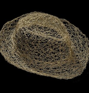 2011 - filo d'ottone - cm. 33x27x12