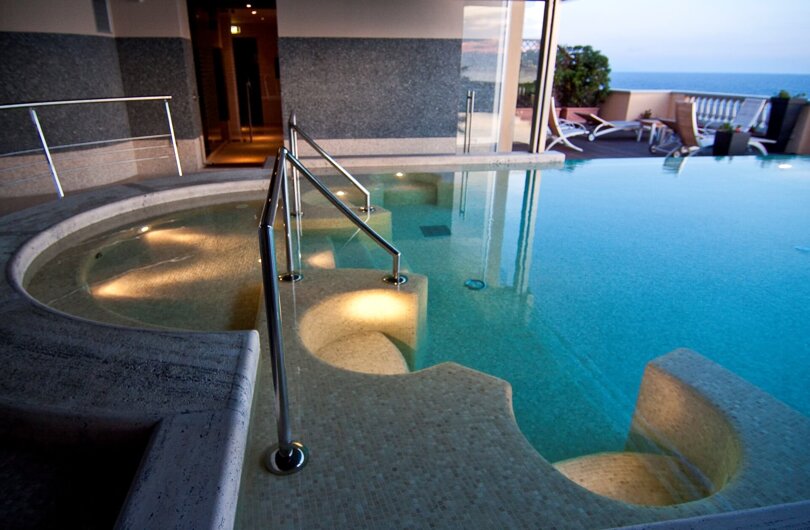 Impianto elettrico su piscina Hotel Palazzo eseguito da Stil srl