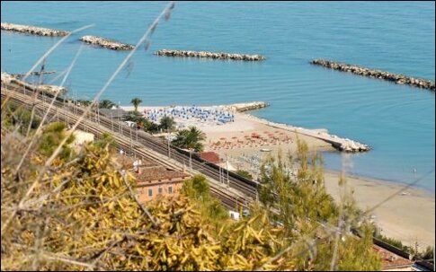 pedaso_5_aerea_monte_ridotta