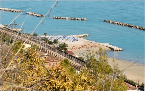 pedaso_5_aerea_monte_ridotta