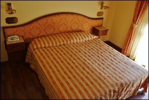 camere_m_usosingola camere_m_usosingola