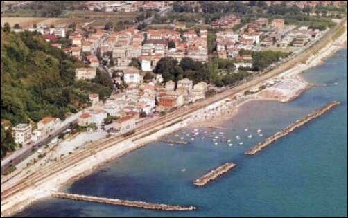 pedaso_1_aerea_spiaggia_ridotta