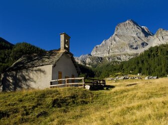 oratoriodisangiacomoanno1621localitalpeveglia1753mt.