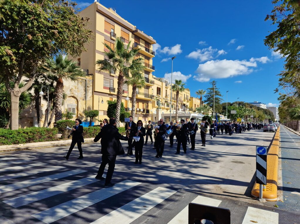 immagine lungomare.jpeg