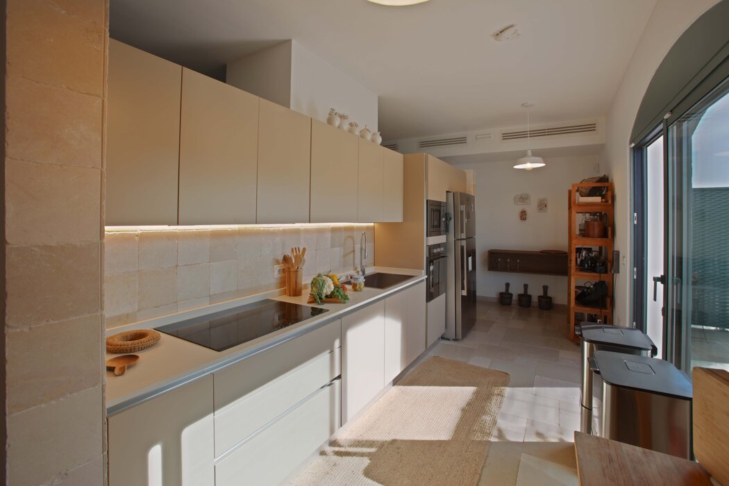 14f67208-a07b-4884-922a-fa4b7ba7cb43