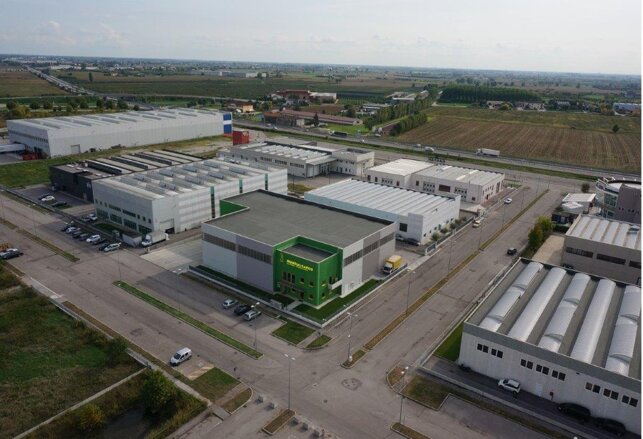 d7dceeee-510c-469f-9b0f-6464917aab20